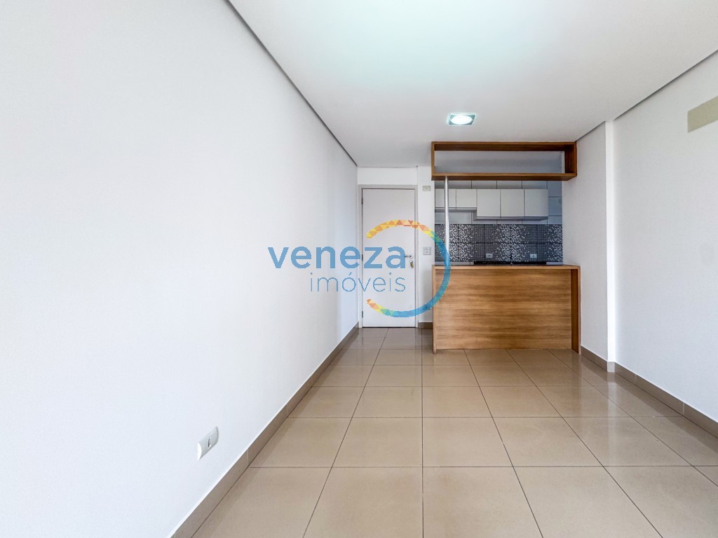 Apartamento para locacao no Centro em Londrina com 111m² por R$ 2.290,00