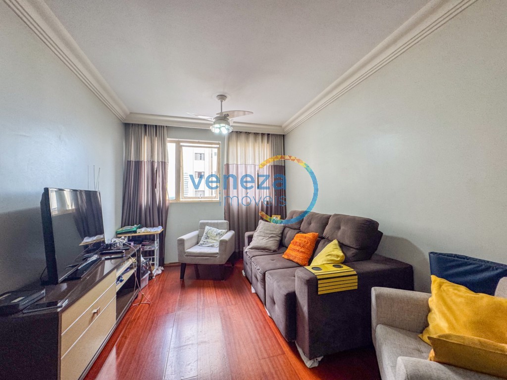 Apartamento para venda no Centro em Londrina com 129m² por R$ 420.000,00  - Foto 3