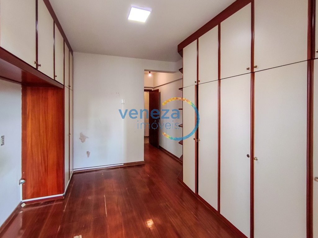 Apartamento para locação no bairro Centro de Londrina com 141m<sup>2</sup> útil, 3 quartos, 2 vagas de garagem - Foto 13