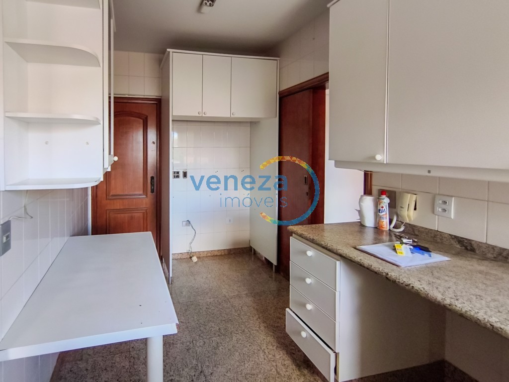 Apartamento para locação no bairro Centro de Londrina com 141m<sup>2</sup> útil, 3 quartos, 2 vagas de garagem - Foto 19