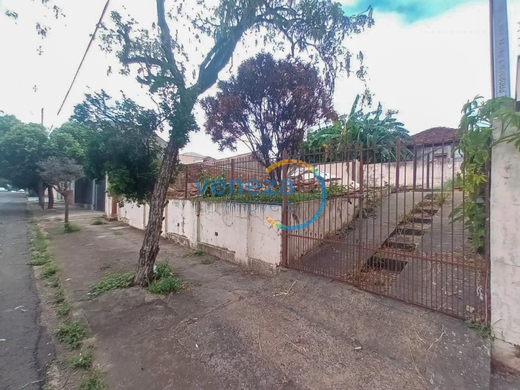 Terreno para venda no Centro em Londrina com 219,37m² por R$ 220.000,00  - Foto 2