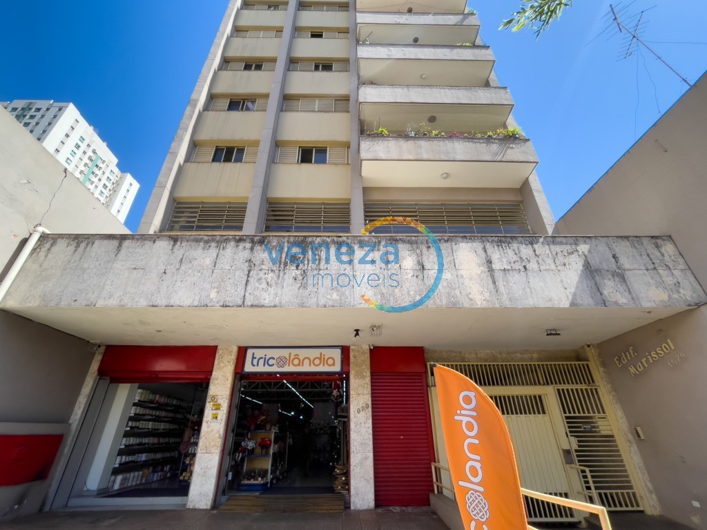 Apartamento para venda no Centro em Londrina com 220,13m² por R$ 479.000,00  - Foto 1