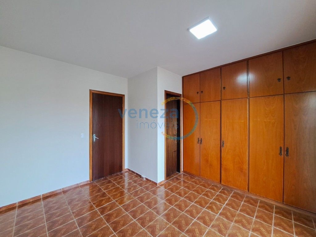 Casa Comercial para venda no bairro Antares de Londrina - Foto 11