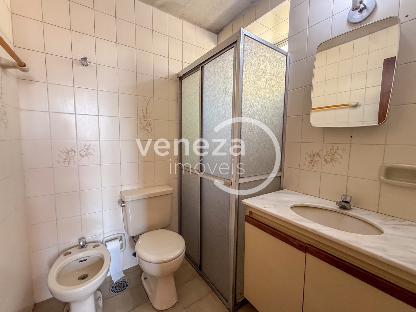 Apartamento para locação no bairro Vila Larsen 1 de Londrina - Foto 10