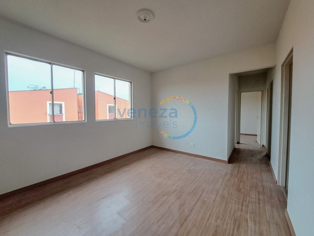 Apartamento para venda no Santa Cruz em Londrina com 75m² por R$ 145.000