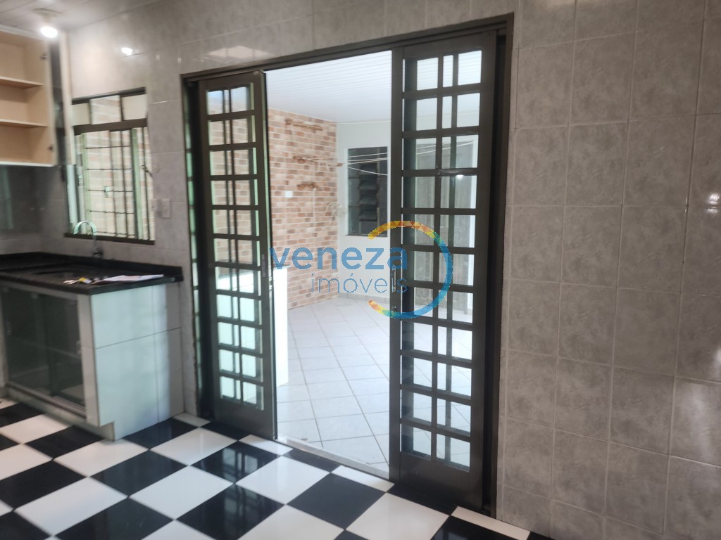 Casa Residencial para venda no bairro Barbeta de Londrina - Foto 16