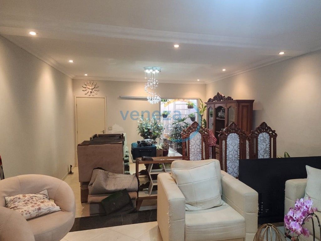 Casa Residencial para venda no San Fernando em Londrina com 272m² por R$ 750.000,00 - Foto 2