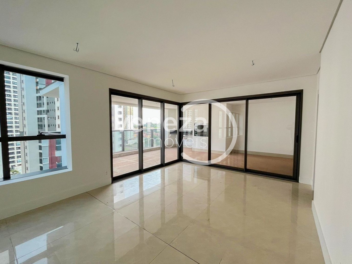 Apartamento para venda no Gleba Palhano em Londrina com 400m² por R$ 2.450.000  - Foto 2