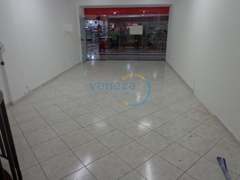 Salão-loja para venda no Centro em Londrina com 92,96m² por R$ 109.900,00  - Foto 3