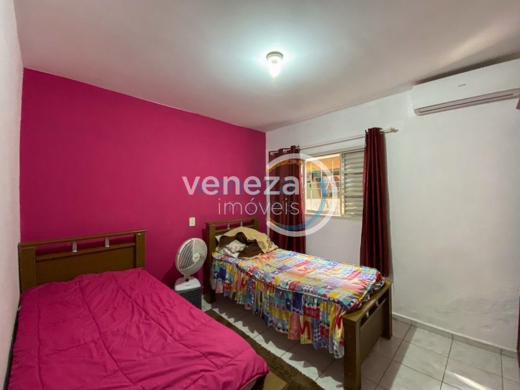 Casa Residencial para venda no bairro Pacaembu de Londrina - Foto 9