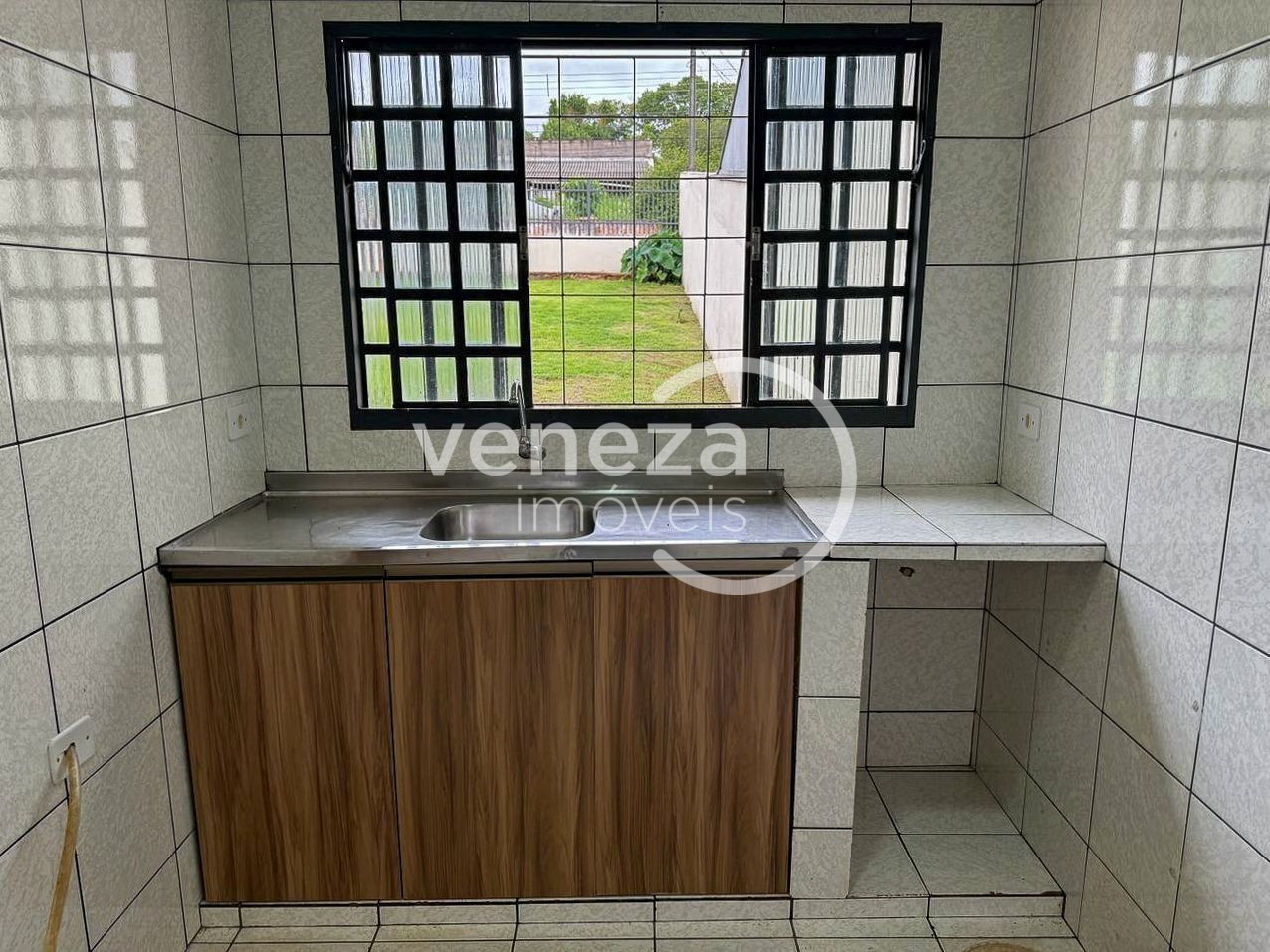 Casa Residencial para venda no bairro Hedy de Londrina - Foto 8