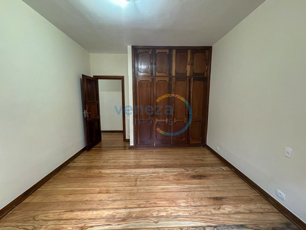 Casa Comercial para venda no bairro Centro de Londrina - Foto 13