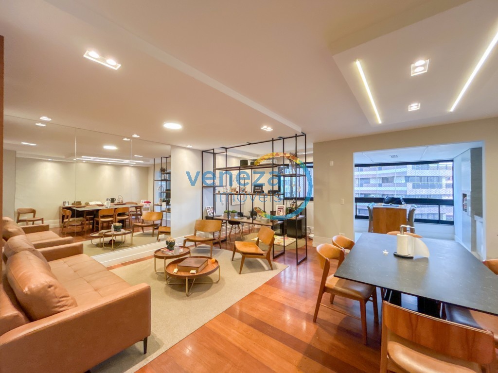 Apartamento para venda no Centro em Londrina com 192,36m² por R$ 850.000,00  - Foto 2