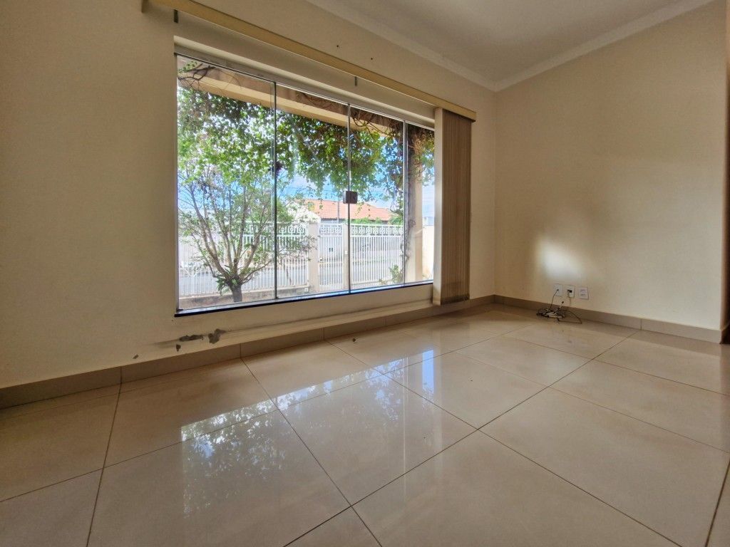 Casa à venda em Vila Romana Ii, Ibiporã — Portal Chave Fácil
