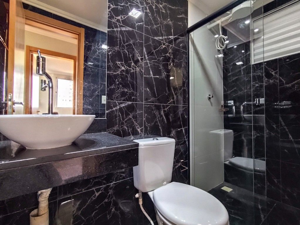 Apartamento para venda no bairro Gleba Palhano de Londrina - Foto 8