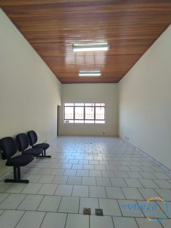 Sala para locacao no Centro em Londrina com 60m² por R$
                                                                                                                                                                                            680,00                                                                                            