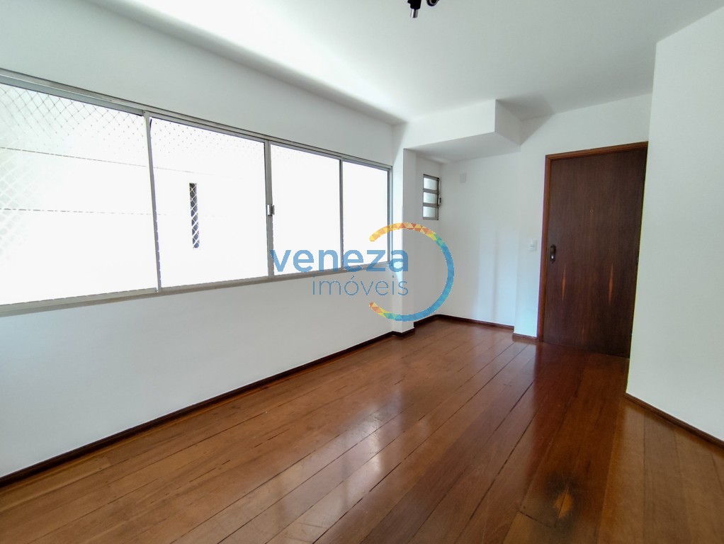 Apartamento para venda no Centro em Londrina com 140m² por R$ 345.000  - Foto 3