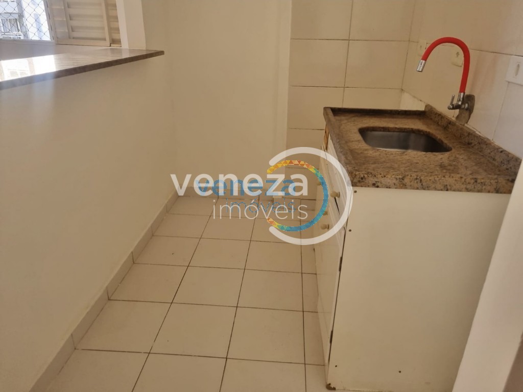 Apartamento para venda no bairro Ipiranga de Londrina - Foto 8