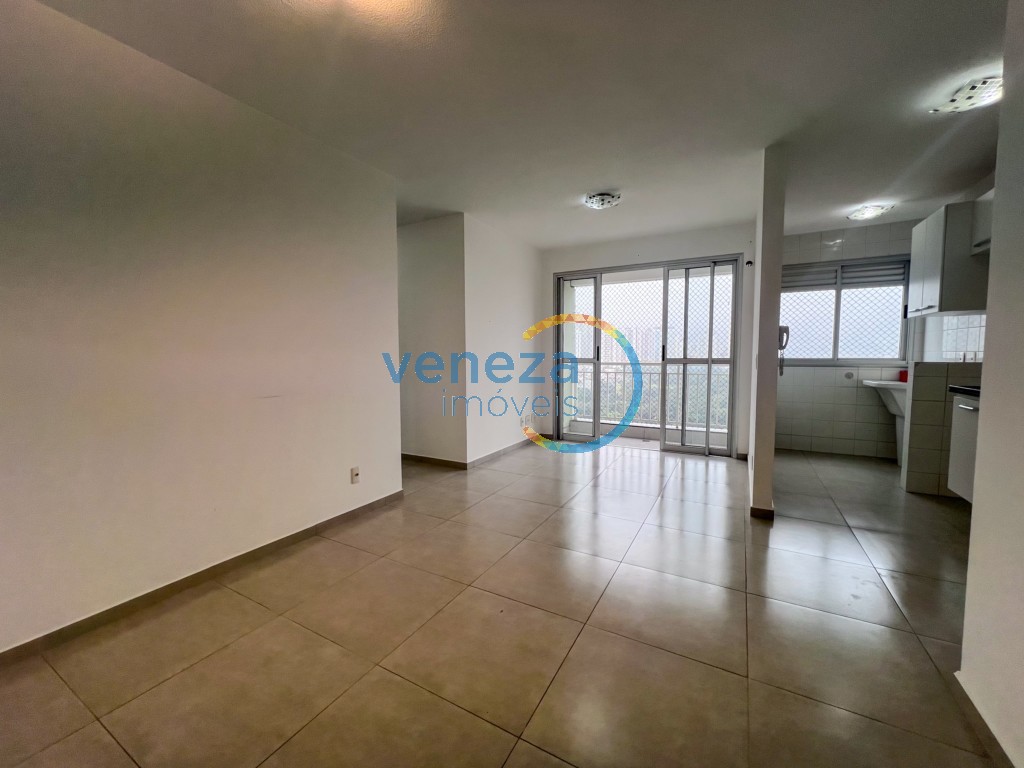 Apartamento para locacao no Aurora em Londrina com 87,94m² por R$ 2.125,00