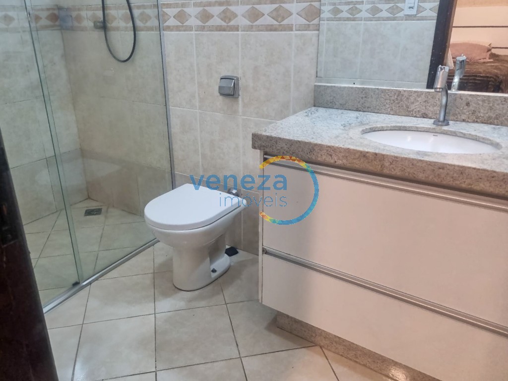 Casa Residencial para venda no bairro Casoni de Londrina - Foto 14