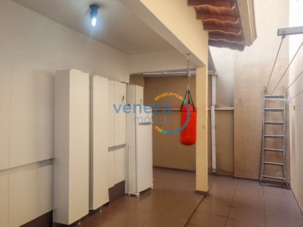 Casa Residencial para venda no bairro Casoni de Londrina - Foto 20