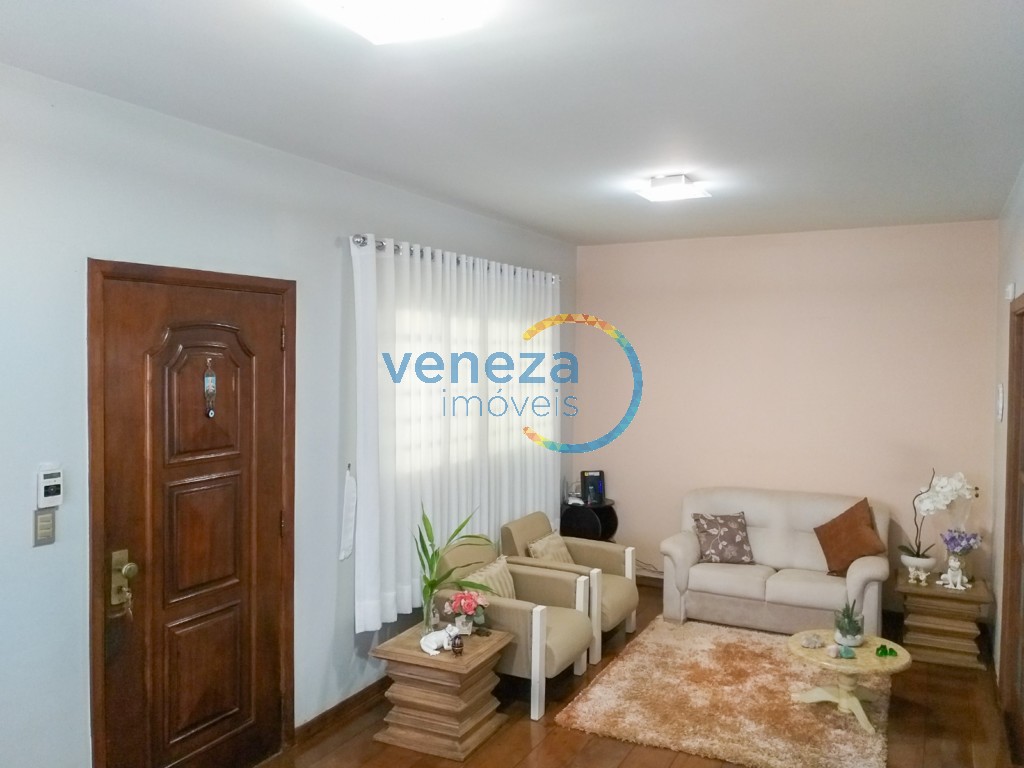 Casa à venda em Centro, Londrina — Portal Chave Fácil