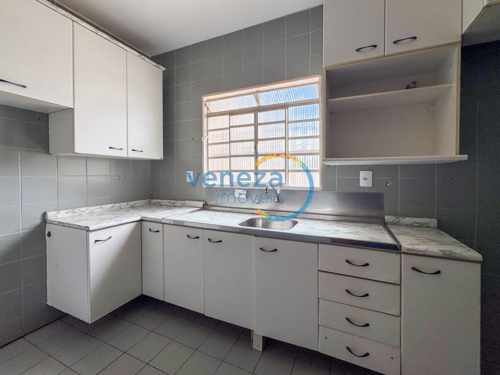 Casa Residencial para venda no bairro Tokio de Londrina - Foto 16
