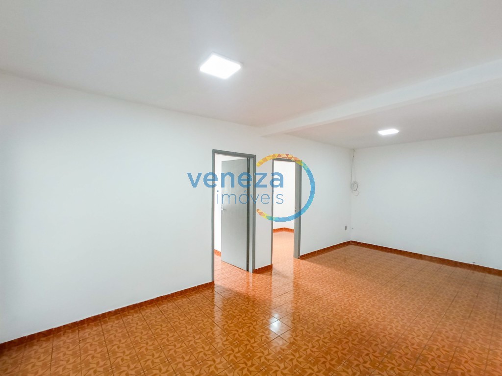 Casa à venda em Aquilles Sthengel, Londrina — Portal Chave Fácil