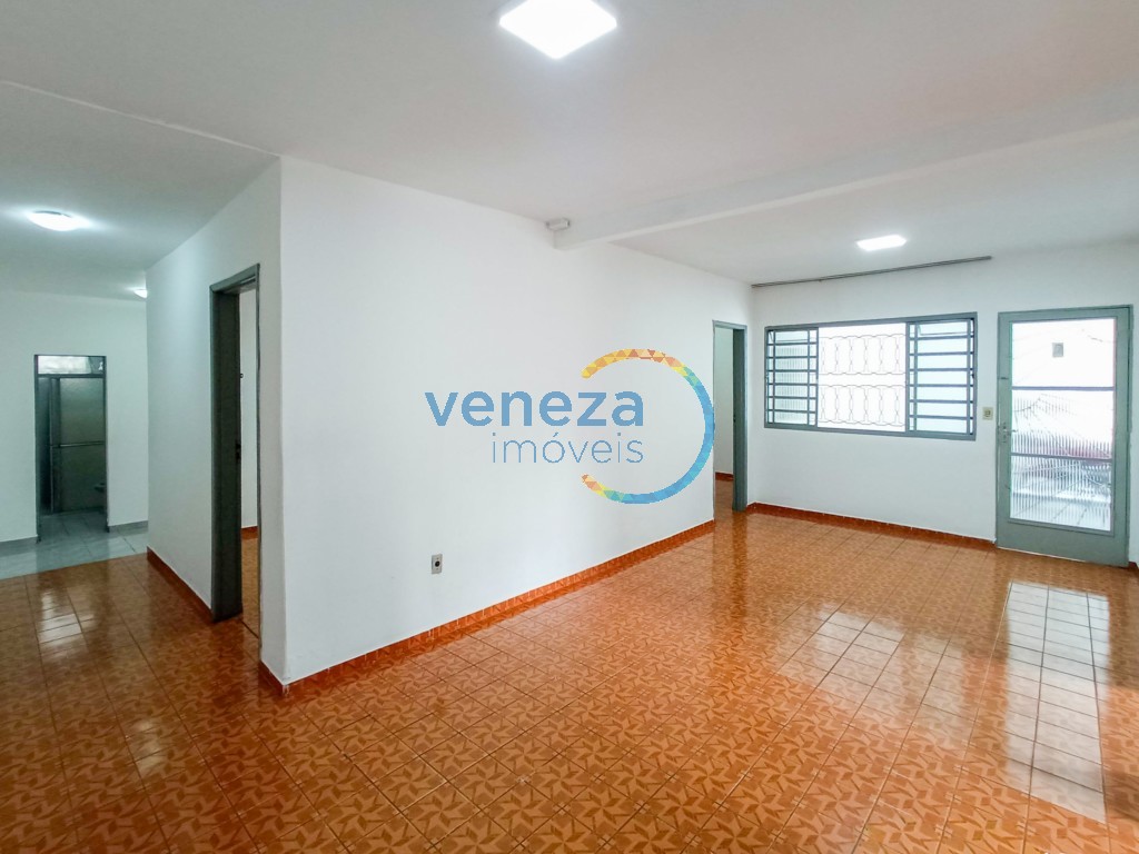 Casa à venda em Aquilles Sthengel, Londrina — Portal Chave Fácil