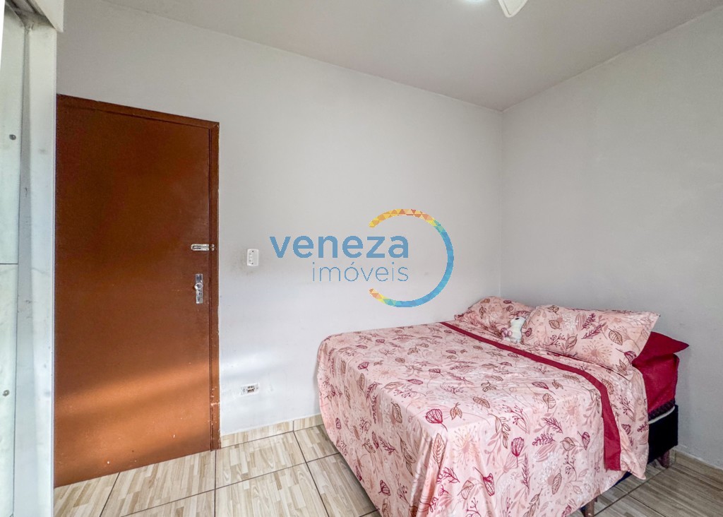 Casa Residencial para venda no bairro Messianico de Londrina - Foto 12