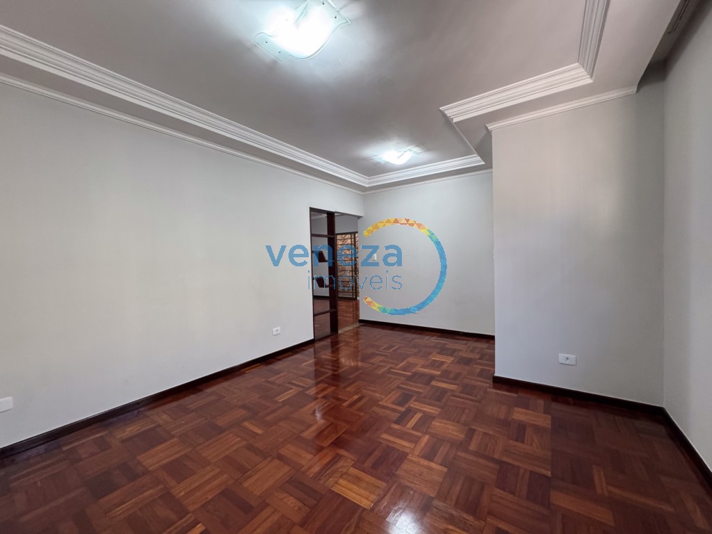 Casa Residencial para venda no bairro Adriana 2 de Londrina - Foto 7