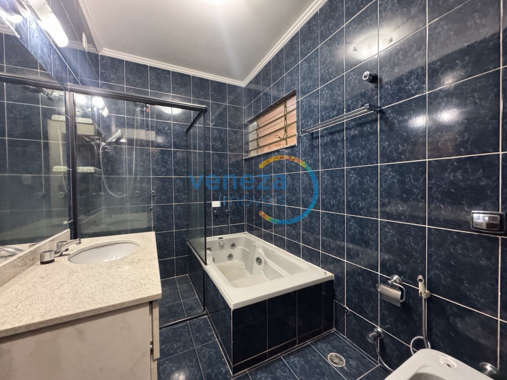 Casa Residencial para venda no bairro Adriana 2 de Londrina - Foto 27