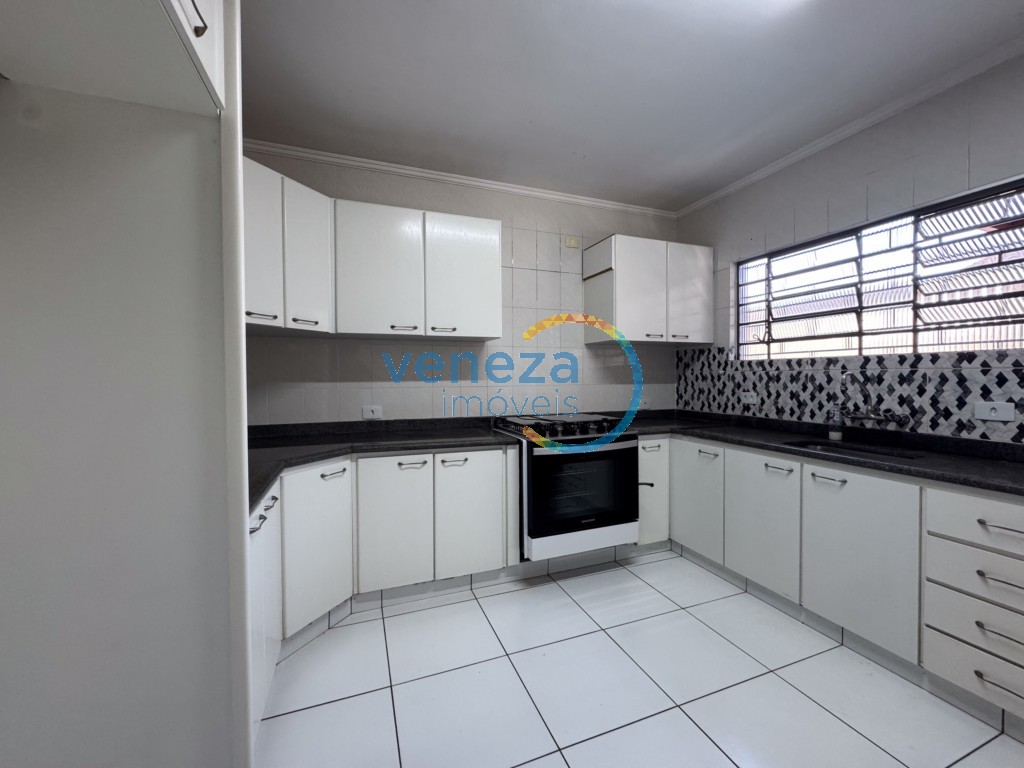 Casa Residencial para venda no bairro Adriana 2 de Londrina - Foto 35