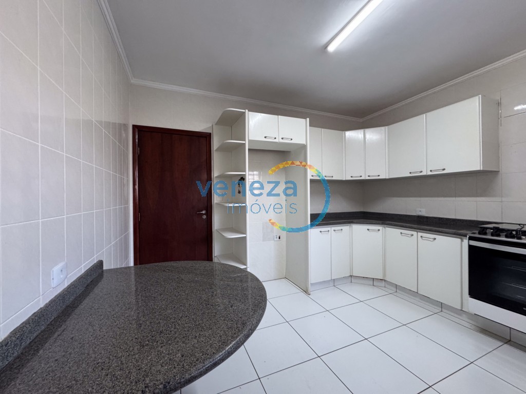 Casa Residencial para venda no bairro Adriana 2 de Londrina - Foto 37