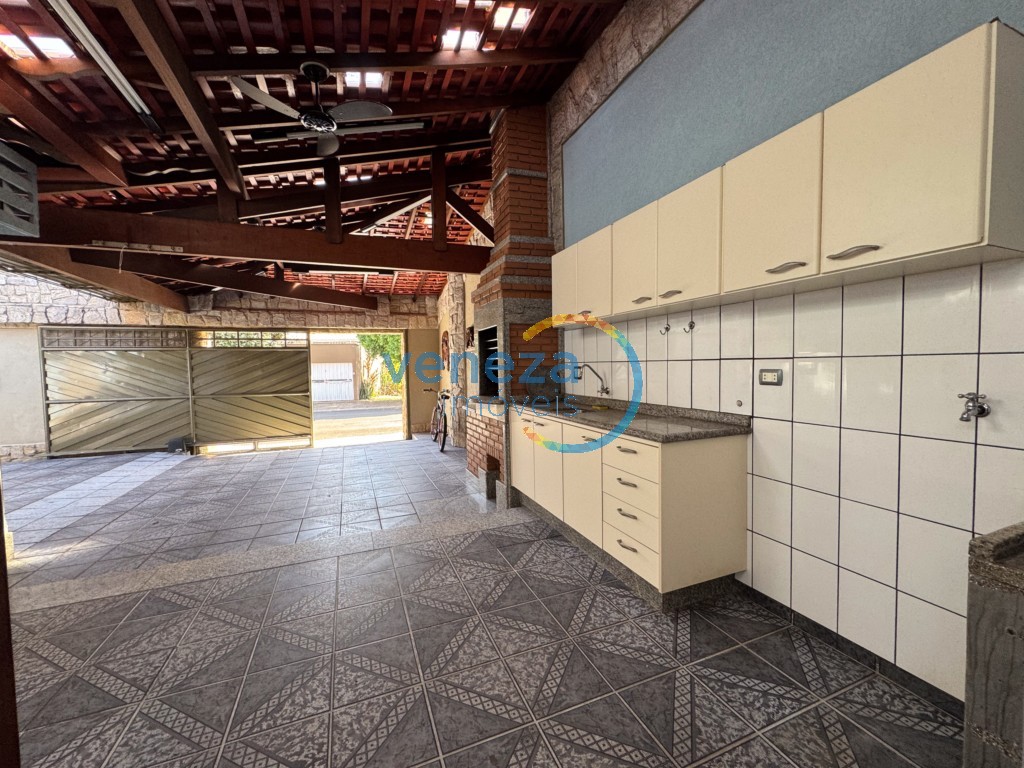 Casa Residencial para venda no bairro Adriana 2 de Londrina - Foto 46
