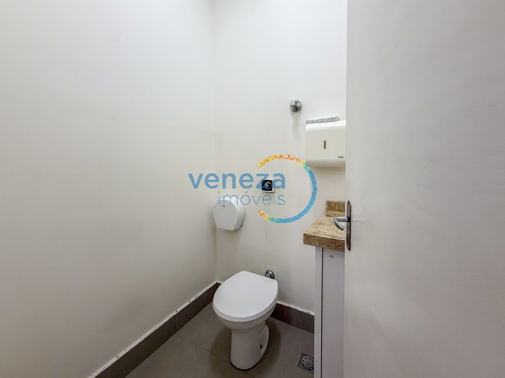 Salão-loja para locação no bairro Centro de Londrina - Foto 15