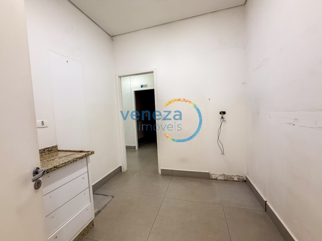 Salão-loja para locação no bairro Centro de Londrina - Foto 18