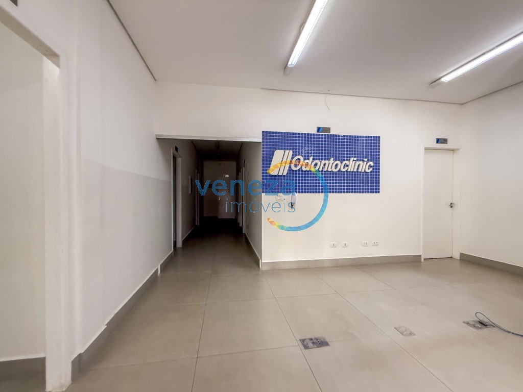 Salão-loja para locação no bairro Centro de Londrina - Foto 25