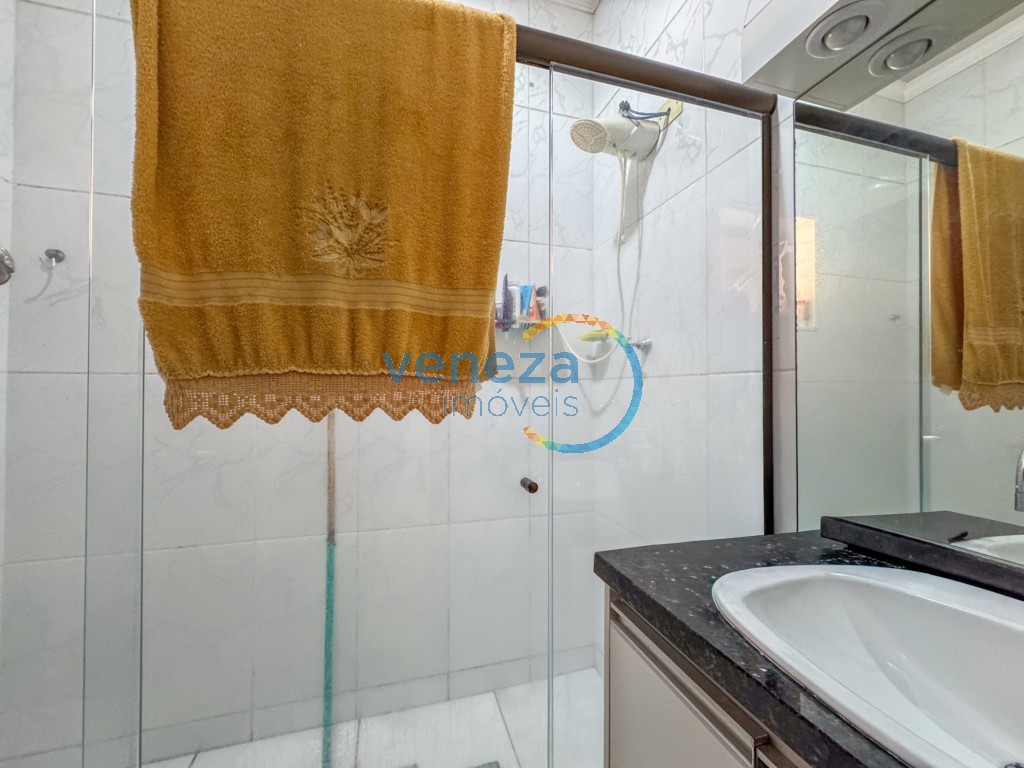 Casa Residencial para venda no bairro Tatiani de Londrina - Foto 10