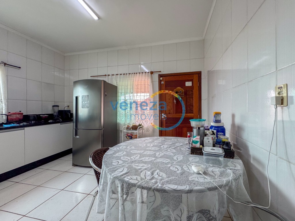 Casa Residencial para venda no bairro Tatiani de Londrina - Foto 26