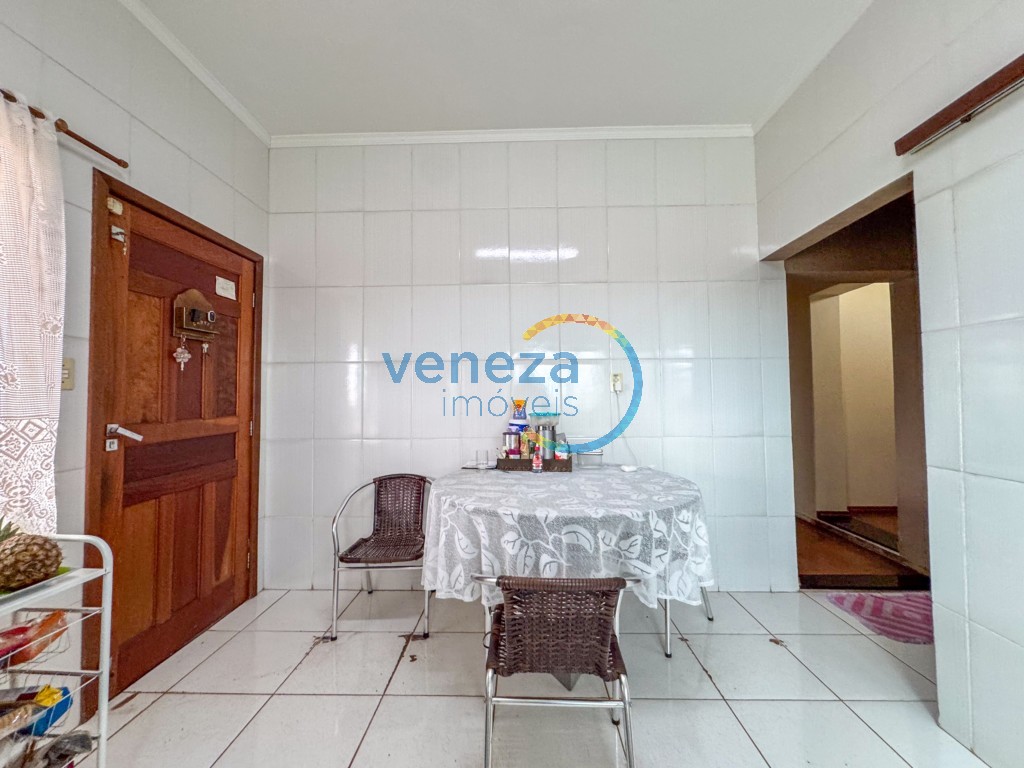 Casa Residencial para venda no bairro Tatiani de Londrina - Foto 29