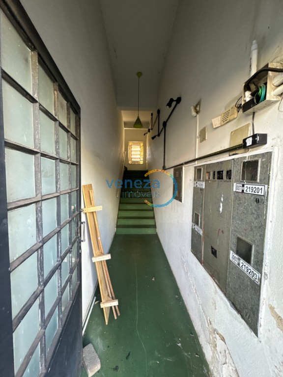 Sala para locação no bairro Centro de Londrina com 240m<sup>2</sup> útil