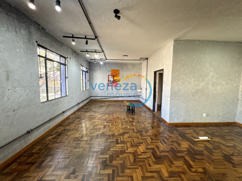 Sala para locação no bairro Centro de Londrina com 240m<sup>2</sup> útil