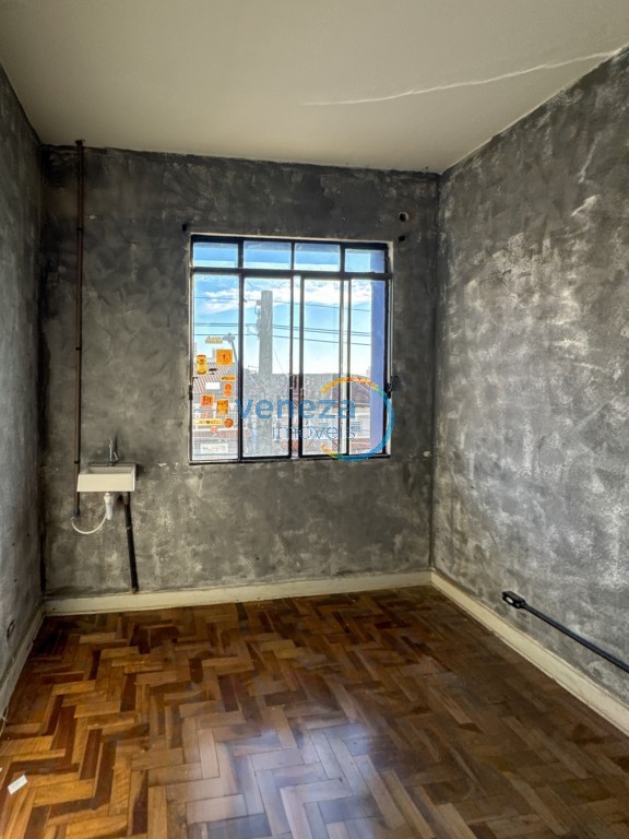 Sala para locação no bairro Centro de Londrina com 240m<sup>2</sup> útil