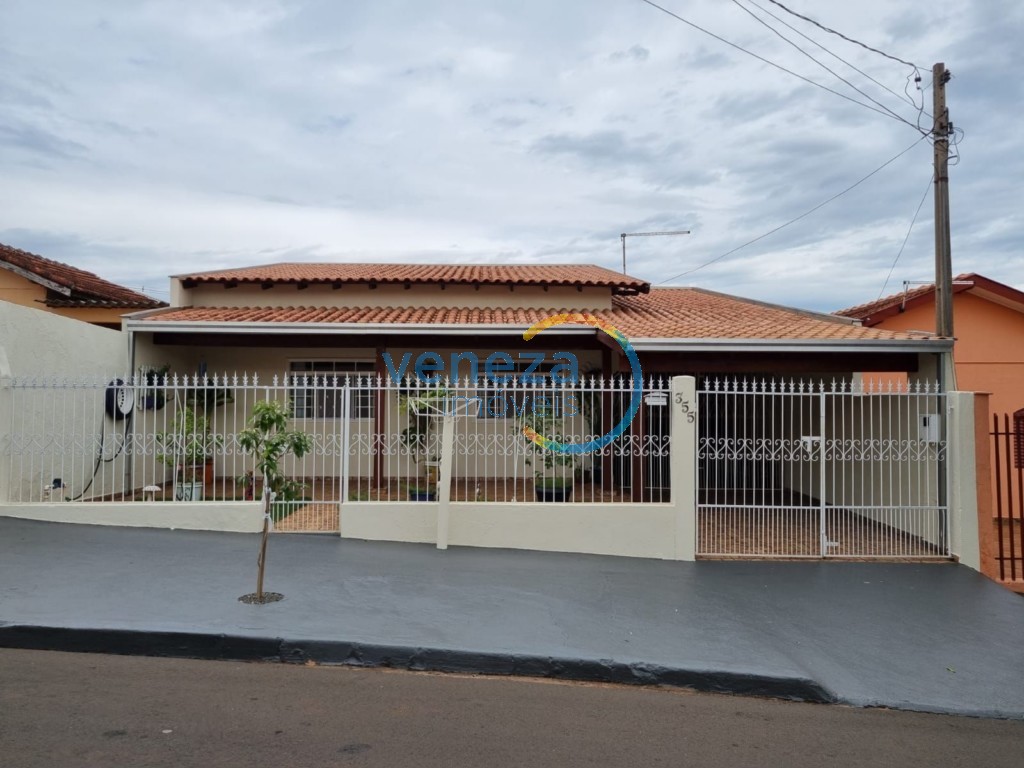 Casa Residencial para venda no Jacomo Violin em Londrina com 150m² por R$ 330.000,00