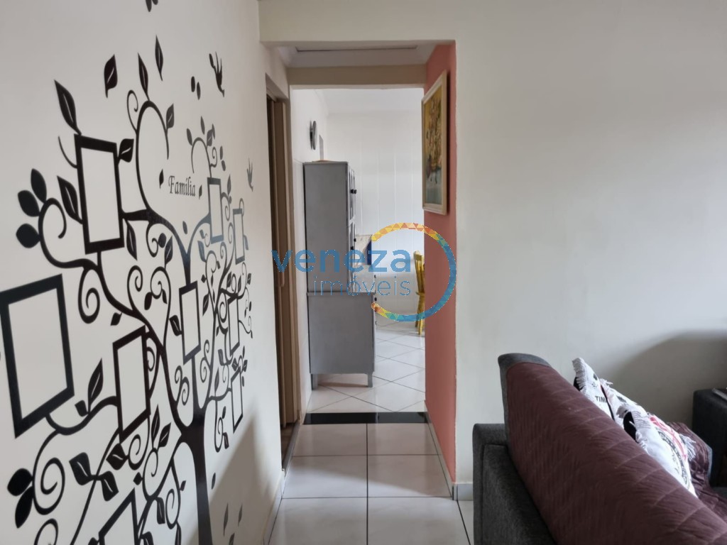Casa Residencial para venda no Jacomo Violin em Londrina com 150m² por R$ 330.000,00