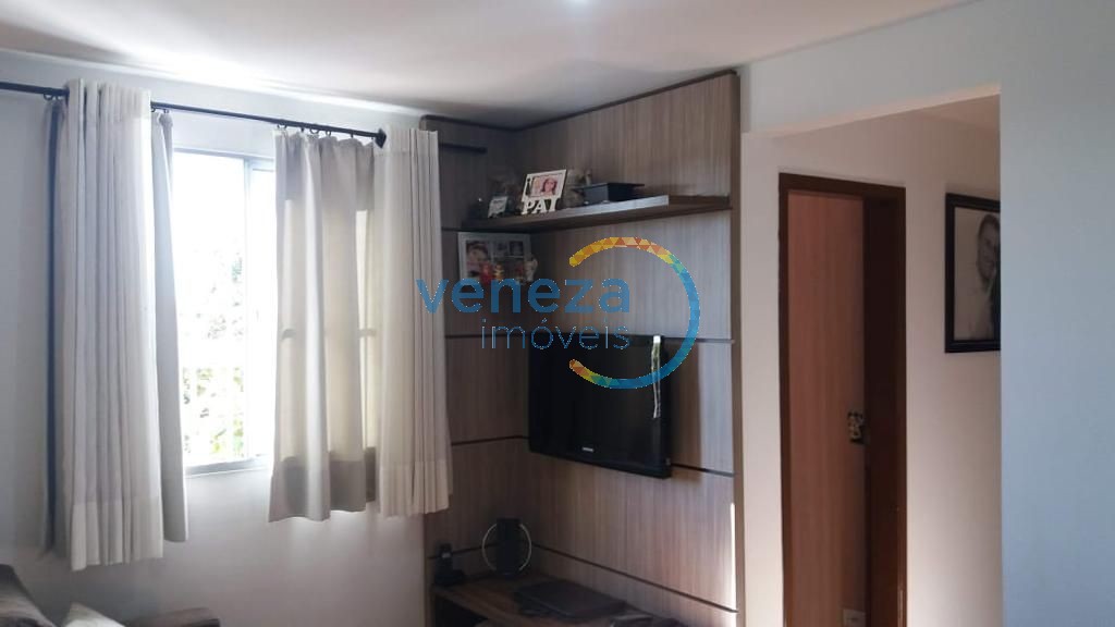 Apartamento para venda no Centro em Londrina com 68,29m² por R$ 215.000,00