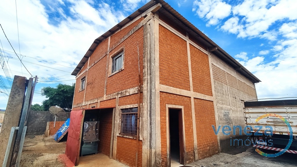 Barracão_salão_loja para venda no Parque Industrial Anibal em Maua da Serra com 590m² por R$
                                                                                                                                                1.500.000,00                                                                                                                                        