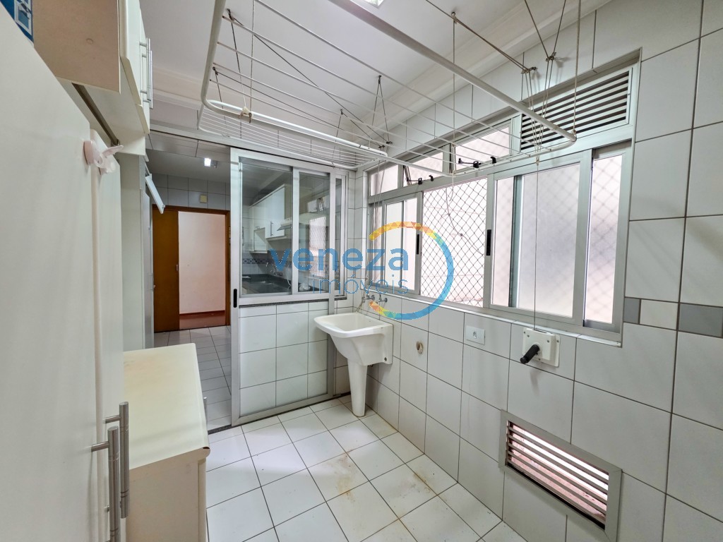 Apartamento para locação no bairro Gleba Palhano de Londrina com 94m<sup>2</sup> útil, 3 quartos, 1 vaga de garagem