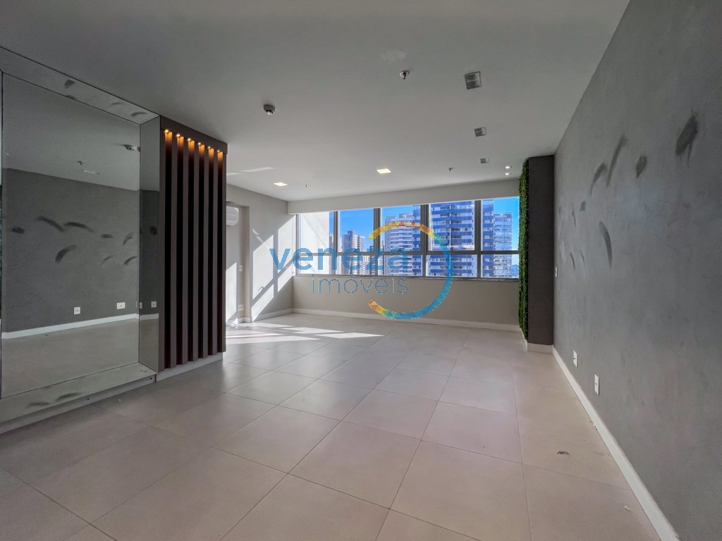 Sala para locacao no Gleba Palhano em Londrina com 38m² por R$ 3.400,00